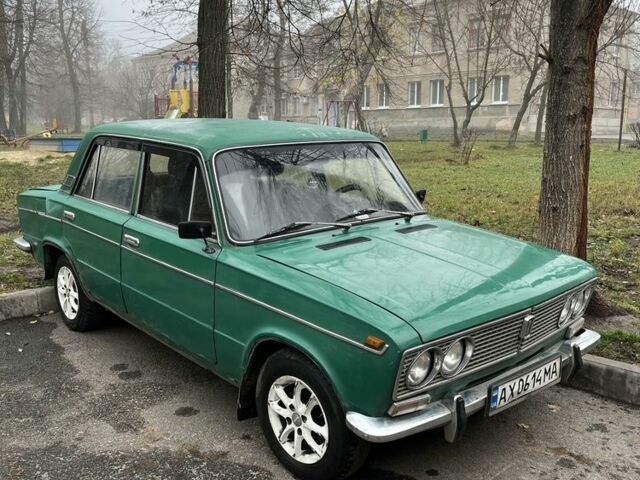 Зеленый ВАЗ 2103, объемом двигателя 1.5 л и пробегом 300 тыс. км за 600 $, фото 1 на Automoto.ua