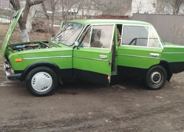 Зелений ВАЗ 2103, об'ємом двигуна 1 л та пробігом 87 тис. км за 497 $, фото 1 на Automoto.ua