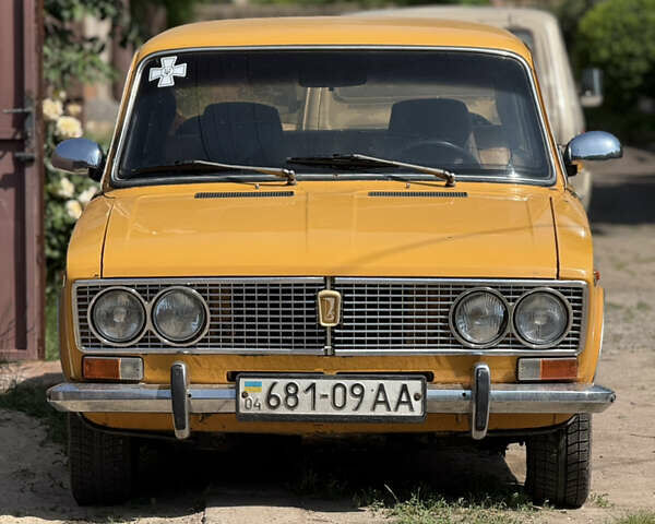 Оранжевый ВАЗ 2103, объемом двигателя 1.5 л и пробегом 70 тыс. км за 900 $, фото 1 на Automoto.ua