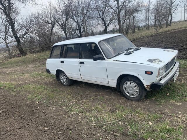 Белый ВАЗ 2104, объемом двигателя 1.5 л и пробегом 150 тыс. км за 316 $, фото 1 на Automoto.ua