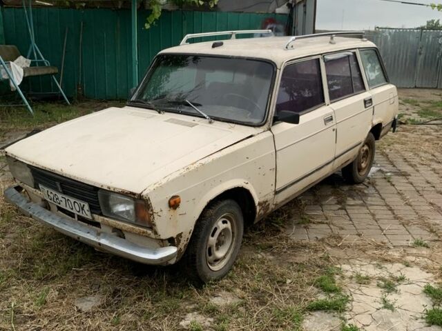 Белый ВАЗ 2104, объемом двигателя 1.3 л и пробегом 500 тыс. км за 350 $, фото 1 на Automoto.ua