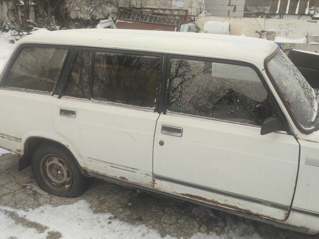 Белый ВАЗ 2104, объемом двигателя 1 л и пробегом 1 тыс. км за 269 $, фото 1 на Automoto.ua