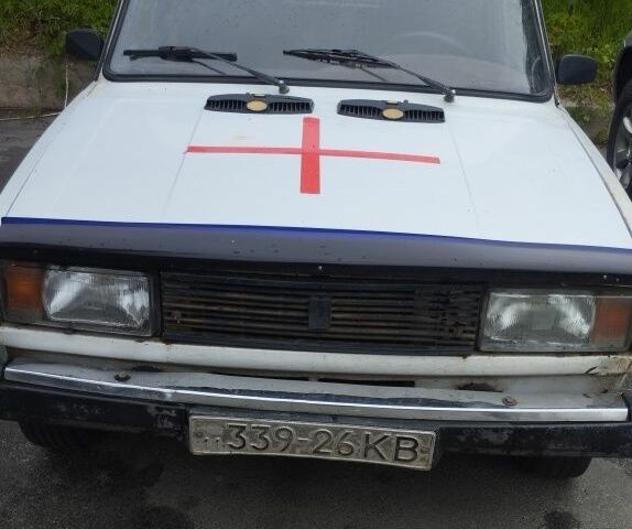 Белый ВАЗ 2104, объемом двигателя 0 л и пробегом 200 тыс. км за 572 $, фото 1 на Automoto.ua