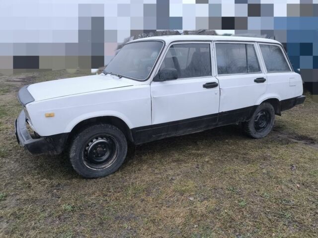 Белый ВАЗ 2104, объемом двигателя 1.3 л и пробегом 123 тыс. км за 285 $, фото 1 на Automoto.ua