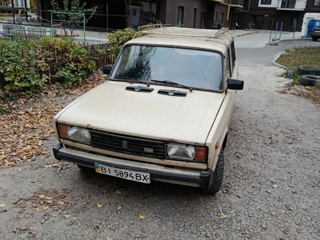 Белый ВАЗ 2104, объемом двигателя 1 л и пробегом 1000 тыс. км за 600 $, фото 1 на Automoto.ua