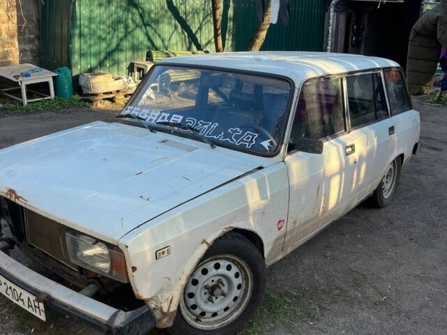 Белый ВАЗ 2104, объемом двигателя 1.5 л и пробегом 3 тыс. км за 415 $, фото 1 на Automoto.ua