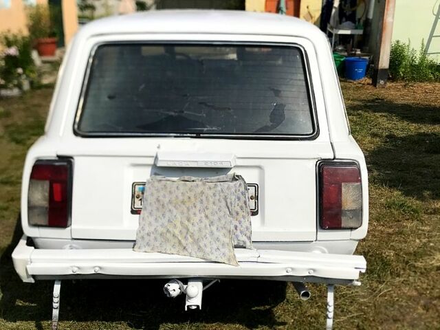 Білий ВАЗ 2104, об'ємом двигуна 1.3 л та пробігом 1 тис. км за 670 $, фото 1 на Automoto.ua