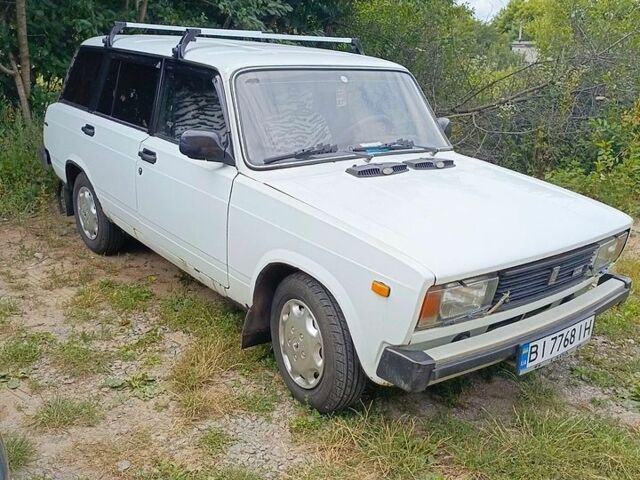 Белый ВАЗ 2104, объемом двигателя 1.4 л и пробегом 130 тыс. км за 1335 $, фото 1 на Automoto.ua