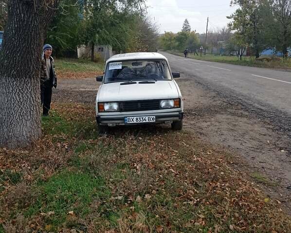 Белый ВАЗ 2104, объемом двигателя 1.3 л и пробегом 333 тыс. км за 1000 $, фото 1 на Automoto.ua