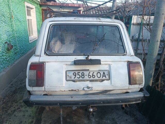 Білий ВАЗ 2104, об'ємом двигуна 1.5 л та пробігом 450 тис. км за 650 $, фото 1 на Automoto.ua