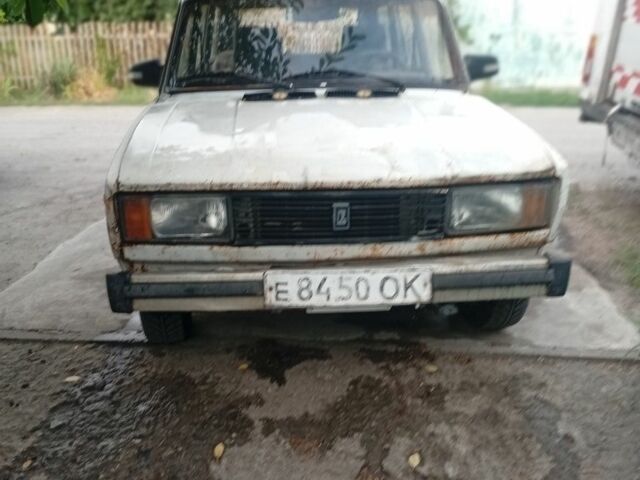 Белый ВАЗ 2104, объемом двигателя 1 л и пробегом 175 тыс. км за 237 $, фото 1 на Automoto.ua
