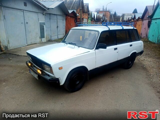 Білий ВАЗ 2104, об'ємом двигуна 1.5 л та пробігом 350 тис. км за 599 $, фото 1 на Automoto.ua
