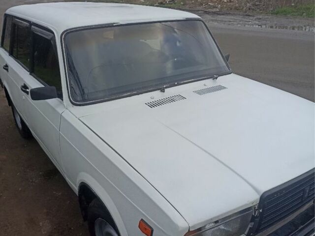 Белый ВАЗ 2104, объемом двигателя 0 л и пробегом 1 тыс. км за 452 $, фото 1 на Automoto.ua