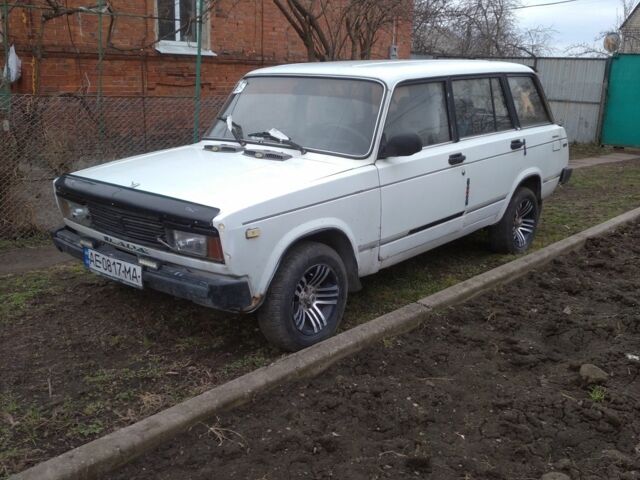 Белый ВАЗ 2104, объемом двигателя 1.3 л и пробегом 90 тыс. км за 813 $, фото 1 на Automoto.ua