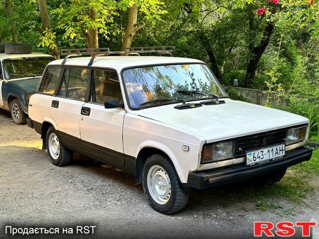 Белый ВАЗ 2104, объемом двигателя 1.3 л и пробегом 52 тыс. км за 1000 $, фото 1 на Automoto.ua