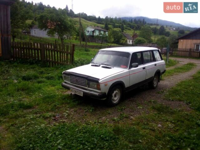 Белый ВАЗ 2104, объемом двигателя 1.5 л и пробегом 47 тыс. км за 550 $, фото 1 на Automoto.ua