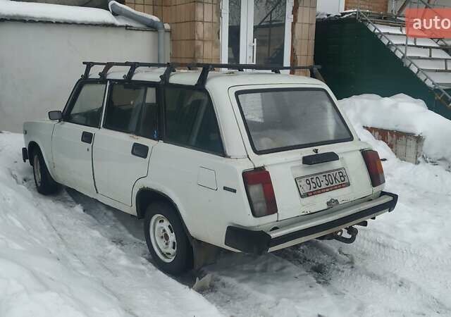 Білий ВАЗ 2104, об'ємом двигуна 0 л та пробігом 1000 тис. км за 579 $, фото 1 на Automoto.ua