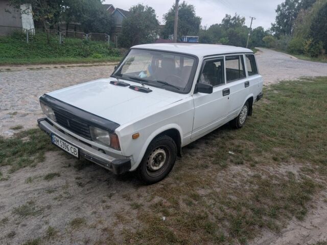 Белый ВАЗ 2104, объемом двигателя 1.3 л и пробегом 30 тыс. км за 850 $, фото 1 на Automoto.ua