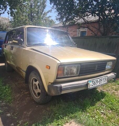 Белый ВАЗ 2104, объемом двигателя 0 л и пробегом 100 тыс. км за 673 $, фото 1 на Automoto.ua