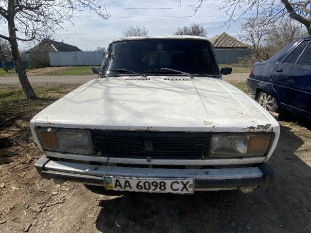 Белый ВАЗ 2104, объемом двигателя 1.3 л и пробегом 150 тыс. км за 384 $, фото 1 на Automoto.ua