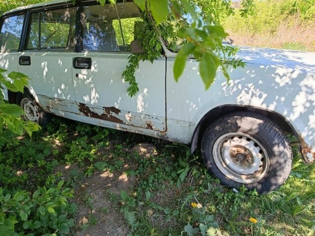 Белый ВАЗ 2104, объемом двигателя 1.3 л и пробегом 3 тыс. км за 200 $, фото 1 на Automoto.ua