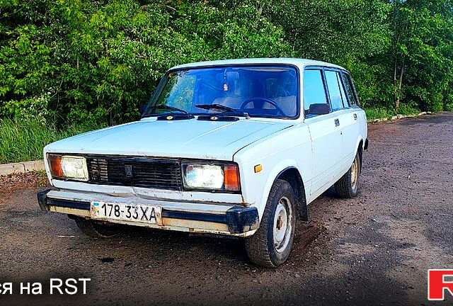 Белый ВАЗ 2104, объемом двигателя 1.5 л и пробегом 100 тыс. км за 600 $, фото 1 на Automoto.ua