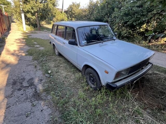 Белый ВАЗ 2104, объемом двигателя 1.5 л и пробегом 444 тыс. км за 449 $, фото 1 на Automoto.ua