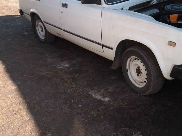Белый ВАЗ 2104, объемом двигателя 1.3 л и пробегом 50 тыс. км за 700 $, фото 1 на Automoto.ua