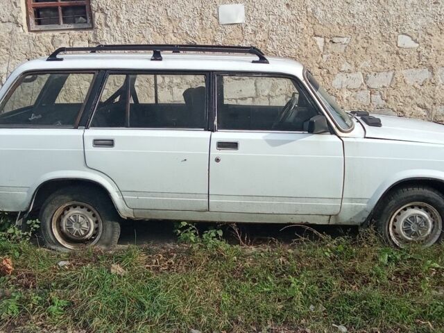 Белый ВАЗ 2104, объемом двигателя 1 л и пробегом 90 тыс. км за 472 $, фото 1 на Automoto.ua