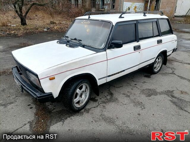 Белый ВАЗ 2104, объемом двигателя 15 л и пробегом 150 тыс. км за 650 $, фото 1 на Automoto.ua