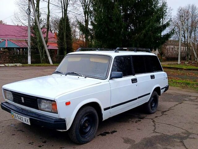 Білий ВАЗ 2104, об'ємом двигуна 1.5 л та пробігом 176 тис. км за 900 $, фото 1 на Automoto.ua