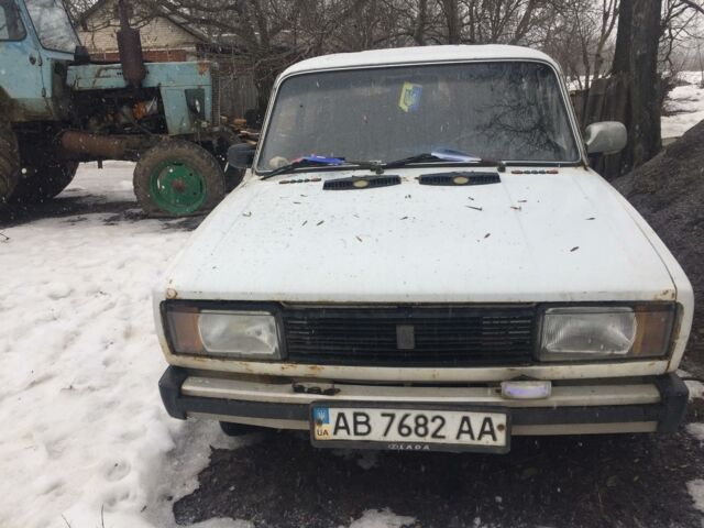 Белый ВАЗ 2104, объемом двигателя 1.3 л и пробегом 150 тыс. км за 9 $, фото 1 на Automoto.ua