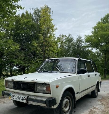 Белый ВАЗ 2104, объемом двигателя 1.5 л и пробегом 120 тыс. км за 300 $, фото 1 на Automoto.ua