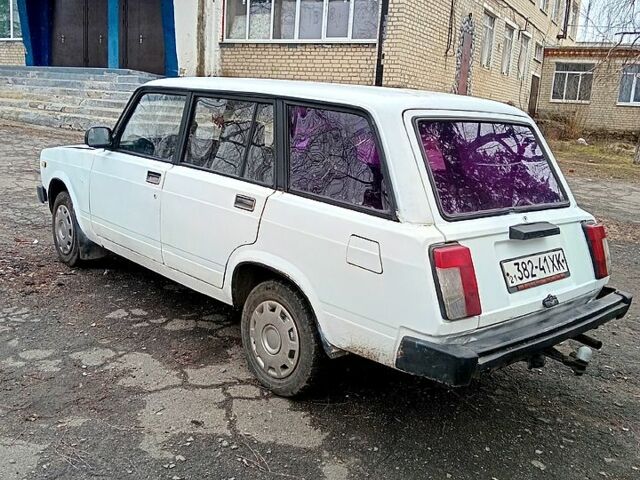 Белый ВАЗ 2104, объемом двигателя 1.5 л и пробегом 150 тыс. км за 750 $, фото 1 на Automoto.ua