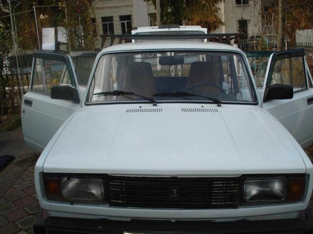 Белый ВАЗ 2104, объемом двигателя 1.5 л и пробегом 190 тыс. км за 2400 $, фото 1 на Automoto.ua