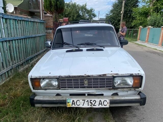 Белый ВАЗ 2104, объемом двигателя 1.3 л и пробегом 555 тыс. км за 605 $, фото 1 на Automoto.ua