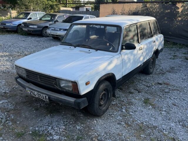 Белый ВАЗ 2104, объемом двигателя 0 л и пробегом 150 тыс. км за 452 $, фото 1 на Automoto.ua