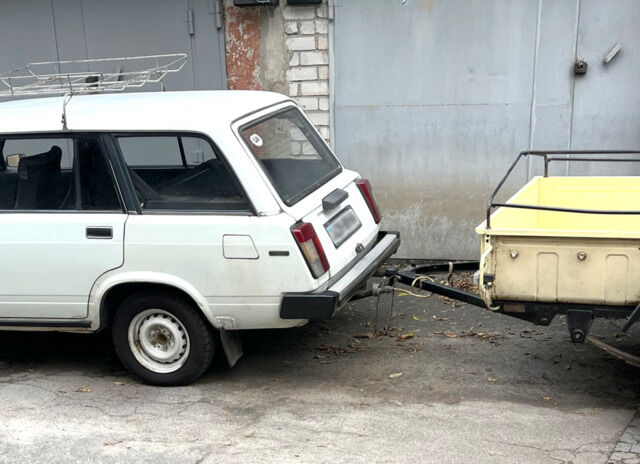 Белый ВАЗ 2104, объемом двигателя 1.5 л и пробегом 90 тыс. км за 2222 $, фото 1 на Automoto.ua