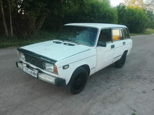 Білий ВАЗ 2104, об'ємом двигуна 1.5 л та пробігом 2 тис. км за 350 $, фото 1 на Automoto.ua