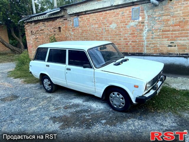 Белый ВАЗ 2104, объемом двигателя 1.6 л и пробегом 260 тыс. км за 750 $, фото 1 на Automoto.ua