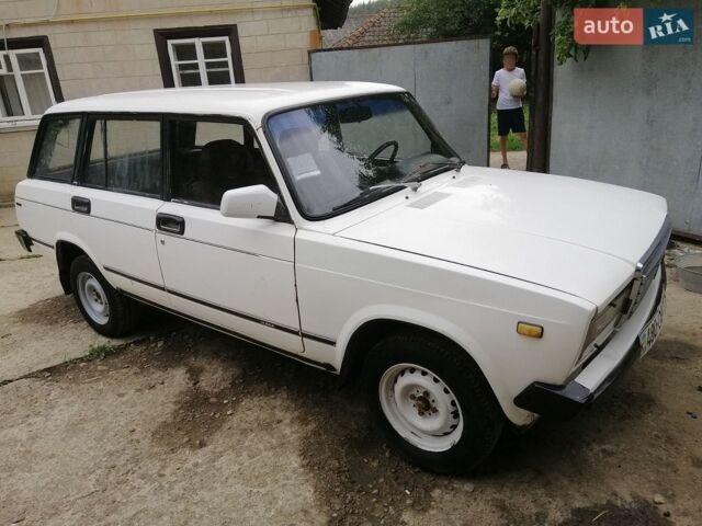Білий ВАЗ 2104, об'ємом двигуна 1.5 л та пробігом 321 тис. км за 650 $, фото 1 на Automoto.ua