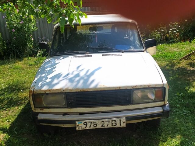Білий ВАЗ 2104, об'ємом двигуна 1 л та пробігом 400 тис. км за 381 $, фото 1 на Automoto.ua