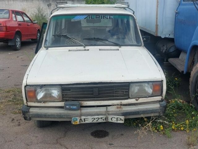Белый ВАЗ 2104, объемом двигателя 1 л и пробегом 300 тыс. км за 201 $, фото 1 на Automoto.ua
