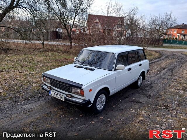 Белый ВАЗ 2104, объемом двигателя 1.5 л и пробегом 186 тыс. км за 1300 $, фото 1 на Automoto.ua