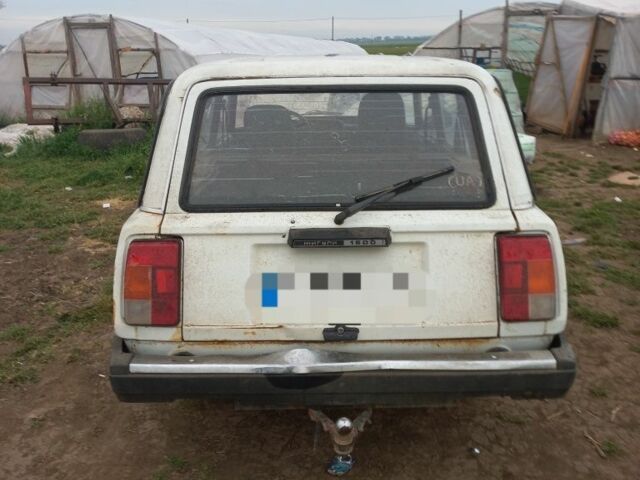 Белый ВАЗ 2104, объемом двигателя 3 л и пробегом 79 тыс. км за 800 $, фото 1 на Automoto.ua