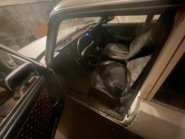 Білий ВАЗ 2104, об'ємом двигуна 1.5 л та пробігом 19 тис. км за 800 $, фото 1 на Automoto.ua