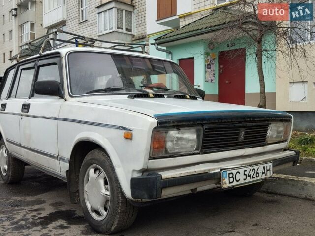 Белый ВАЗ 2104, объемом двигателя 1.5 л и пробегом 95 тыс. км за 1000 $, фото 1 на Automoto.ua