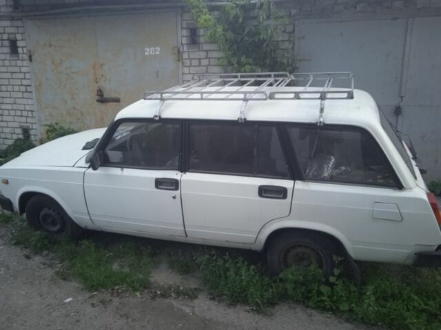 Белый ВАЗ 2104, объемом двигателя 1.5 л и пробегом 60 тыс. км за 35000 $, фото 1 на Automoto.ua