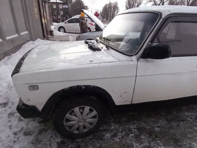 Белый ВАЗ 2104, объемом двигателя 1.5 л и пробегом 93 тыс. км за 25 $, фото 1 на Automoto.ua