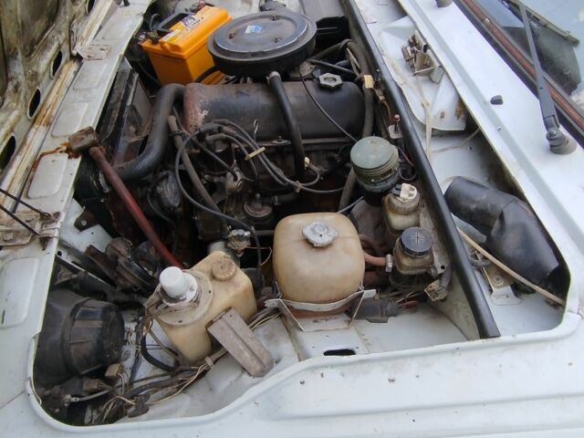 ВАЗ 2104 2001 в Корсунь-Шевченковском на Automoto.ua Белый ВАЗ 2104, объемом двигателя 1.5 л и пробегом 112 тыс. км за 1754 $, фото 1 на Automoto.ua